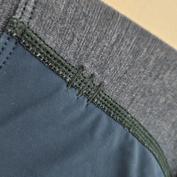 Lululemon Long Sleeve Tee Heathered Teal Green Shoulder Inset Men's L - Picture 5 of 5